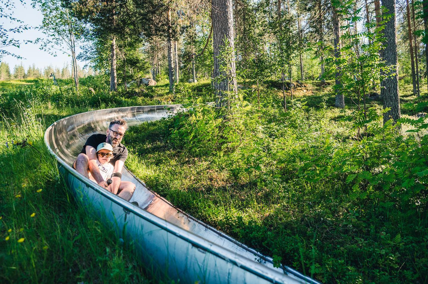 Sliding into the weekend! 

The scenery lift and summer sled track at @ounasvaaraskiresort are easy-access ways to discover the famous outdoor playground of many sports here in Rovaniemi, Lapland. 

#visitrovaniemi #rovaniemi #fast #weekend #outdoorculture #lapland #summer2022 #arcticsummer #visitfinland