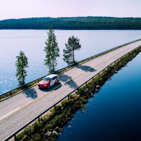 Suunnittele Lappi road trip autoillen tukikohtana Rovaniemi