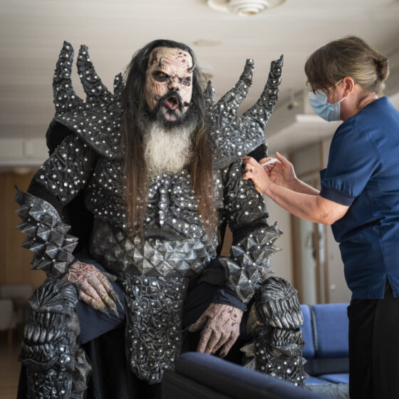 Lordi was given a second vaccination in an event organized by the Rovaniemi city. Nurse Paula Ylitalo gave the vaccination.