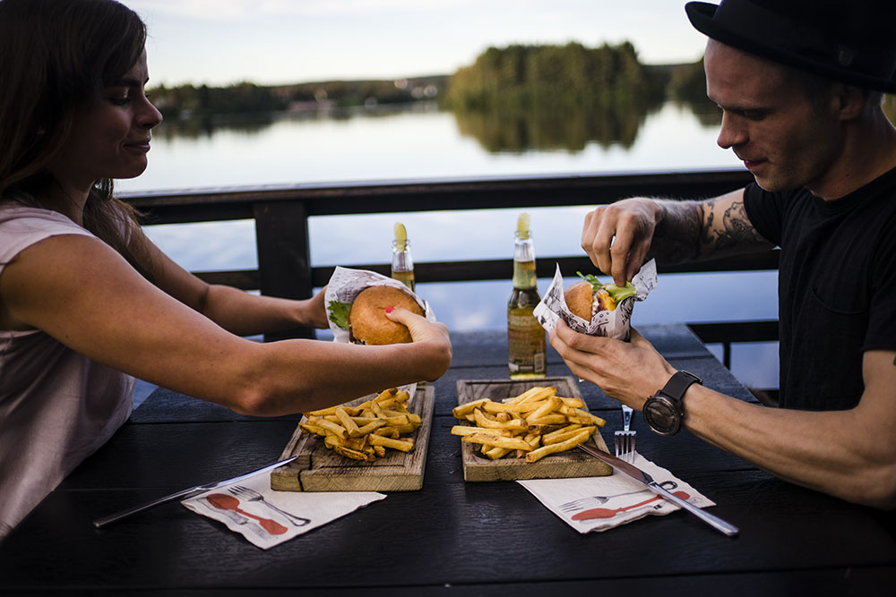 hamburgers Kesarafla sauna in Rovaniemi, Lapland, Finland